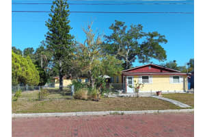 374 3rd St Nw, LARGO