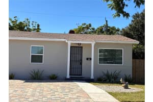 1401 31st St S, ST PETERSBURG