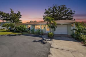 5216 30th Ave N, ST PETERSBURG