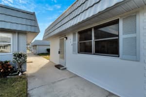 202 Bedford Trl #112, SUN CITY CENTER