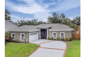 15617 Gardenside Ln, TAMPA