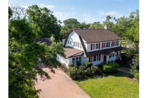 1226 Serpentine Dr S, ST PETERSBURG