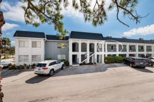 8651 10th St N #226, ST PETERSBURG
