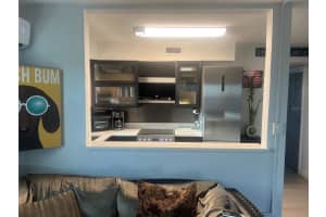 11430 3rd St E #3, TREASURE ISLAND