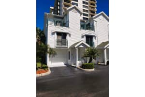 320 Island Way #106, CLEARWATER BEACH