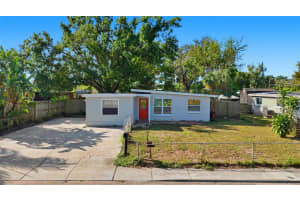 8148 Bayou Dr, SEMINOLE