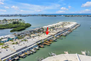 433 Boca Ciega Point Blvd S, ST PETERSBURG