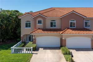 6249 Vista Verde Dr W, ST PETERSBURG
