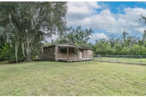 10011 E Sligh Ave, TAMPA