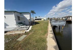 107 E Saint Johns Way, APOLLO BEACH