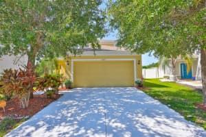 7902 Carriage Pointe Dr, GIBSONTON 7902 Carriage Pointe Dr, GIBSONTON