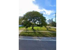 236 Shamrock Blvd, VENICE