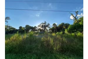 La Suiza St, NORTH PORT