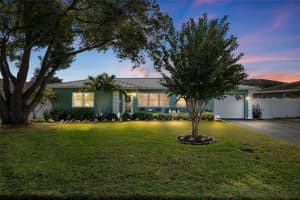 3862 26th Ave N, ST PETERSBURG