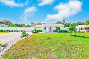 7400 9th Ave N, ST PETERSBURG