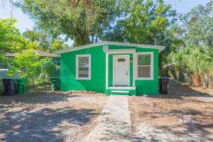 8204 N 10th, TAMPA