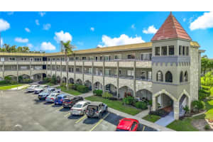 2461 Canadian Way #45, CLEARWATER