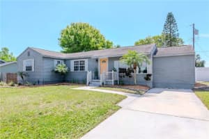 1528 W River Shore Way, TAMPA