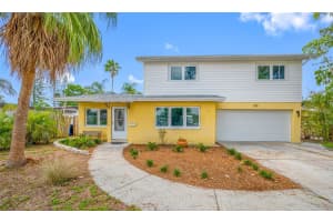 320 Tallahassee Dr Ne, ST PETERSBURG 320 Tallahassee Dr Ne, ST PETERSBURG