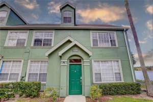 9730 Lake Chase Island Way #9730, TAMPA