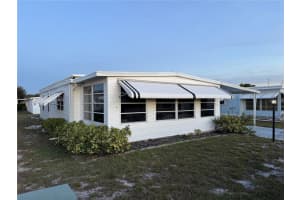 6734 Kensington Dr Ne, WINTER HAVEN 6734 Kensington Dr Ne, WINTER HAVEN