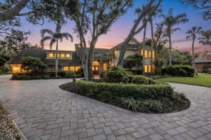 2383 Landings Cir, BRADENTON