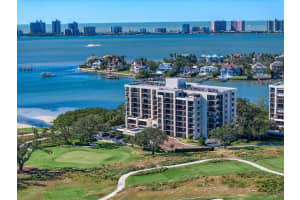 4 Belleview Blvd #106, BELLEAIR