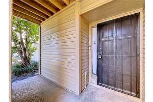 4138 Pinelake Ln #101, TAMPA