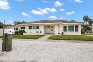 1018 Bay Esplanade, CLEARWATER BEACH
