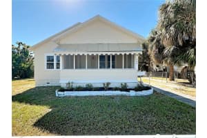 944 18th Ave S, ST PETERSBURG