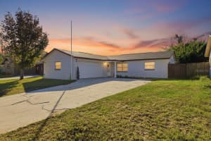 5644 Auld Ln, HOLIDAY