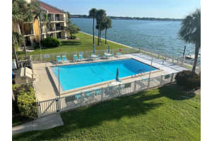 7520 Sunshine Skyway Ln S #t18, ST PETERSBURG