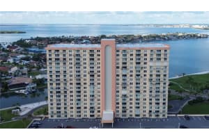 4900 Brittany Dr S #811, ST PETERSBURG