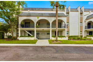 122 N Kings Ave #101, BRANDON