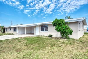 1601 Faust Dr #b, ENGLEWOOD