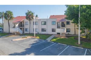 5642 Puerta Del Sol Blvd S #142, ST PETERSBURG