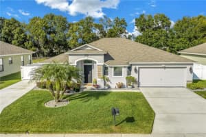 6943 Makati Dr, LAKELAND 6943 Makati Dr, LAKELAND
