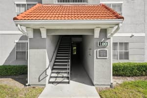 18001 Richmond Place Dr #117, TAMPA