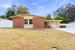 1439 Wilson Rd, CLEARWATER