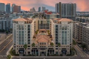 1238 E Kennedy Blvd #402, TAMPA
