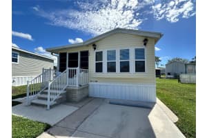 54 Crown Point Dr, NOKOMIS 54 Crown Point Dr, NOKOMIS