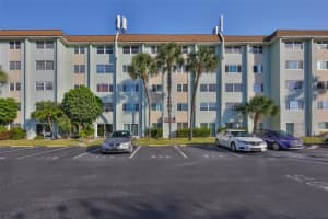 801 83rd Ave N #118, ST PETERSBURG