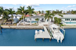 7990 Causeway Blvd S, ST PETE BEACH