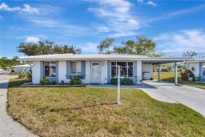 511 Circlewood Dr #q-16, VENICE 511 Circlewood Dr #q-16, VENICE