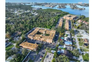 12760 Indian Rocks Rd #413, LARGO