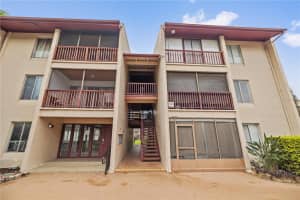 8602 Huron Ct #55, TAMPA