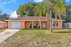1642 Horseshoe Ter, DELTONA