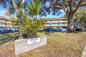 2416 World Parkway Blvd #8, CLEARWATER