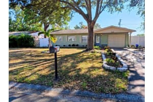 8318 78th Ave, SEMINOLE