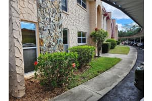 114 Dogwood Cir #114, SEMINOLE